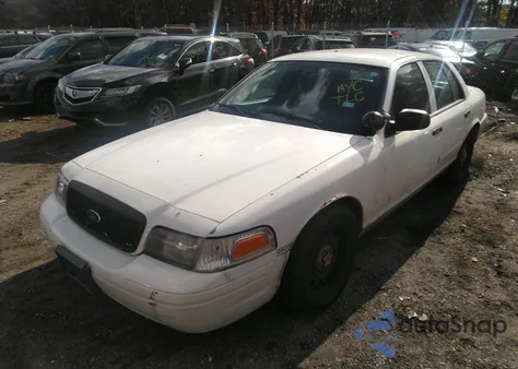 2008 Ford Crown Victoria Police/Police Interceptor z USA, uszkodzony, nr VIN 2FAFP71V28X156178